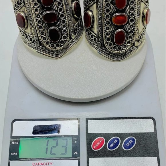 Single Afghan Kuchi Cuff Bracelet: Tribal Silver Handcuff with Brown Glass Stone - Picture 5 of 7